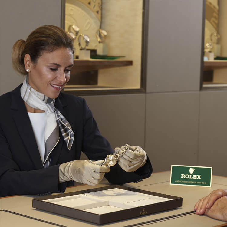 Bisio Orologi e Gioielli - Rivenditore autorizzato Rolex Asti
